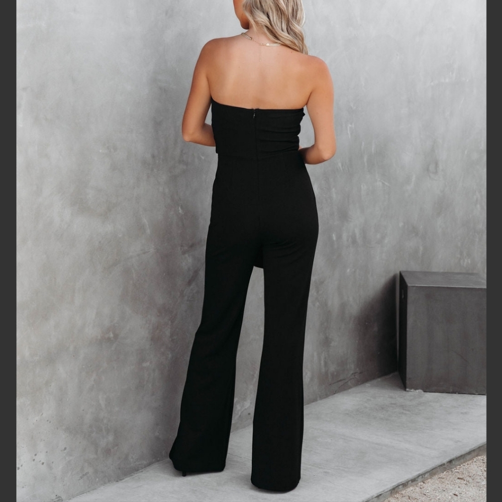 Vici Black Bow Strapless Jumpsuit NWT - Picture 8 of 11